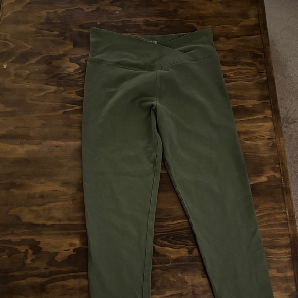 J. Crew Forest Green Apparel - Picture 1 of 3